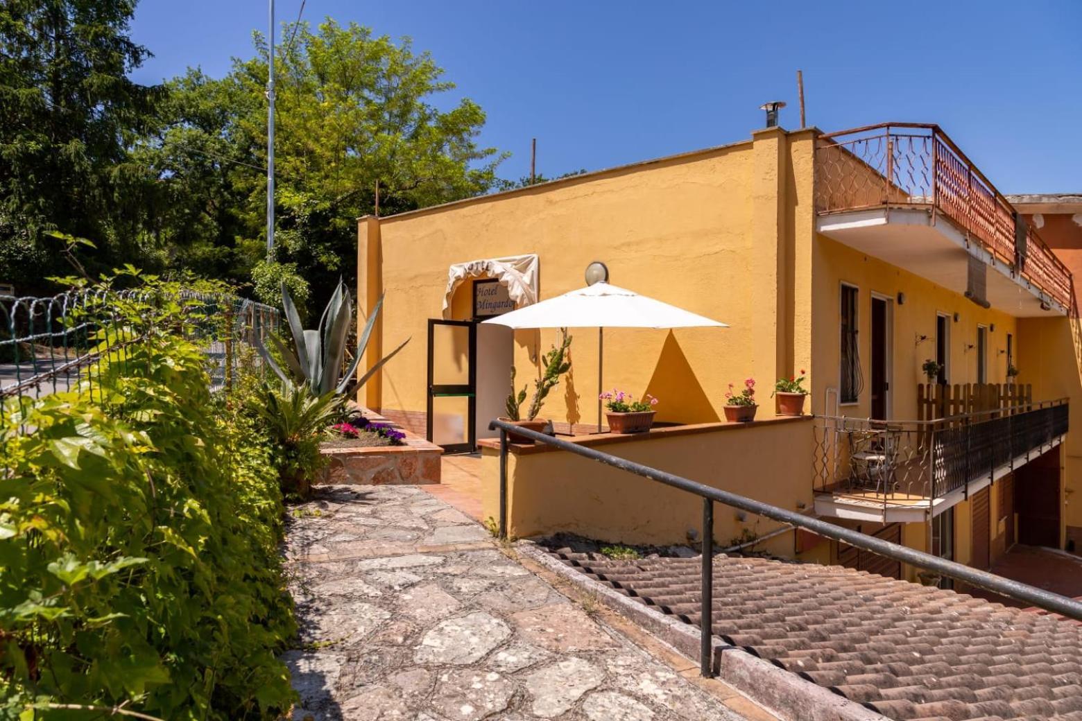 Hotel La Valle Del Mingardo San Severino Exterior foto