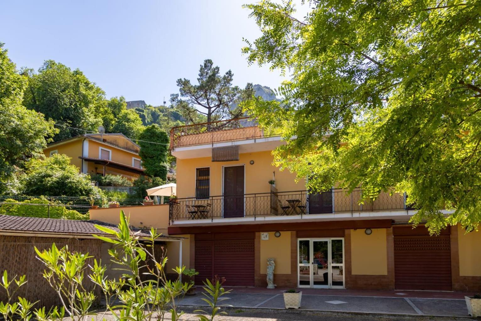 Hotel La Valle Del Mingardo San Severino Exterior foto